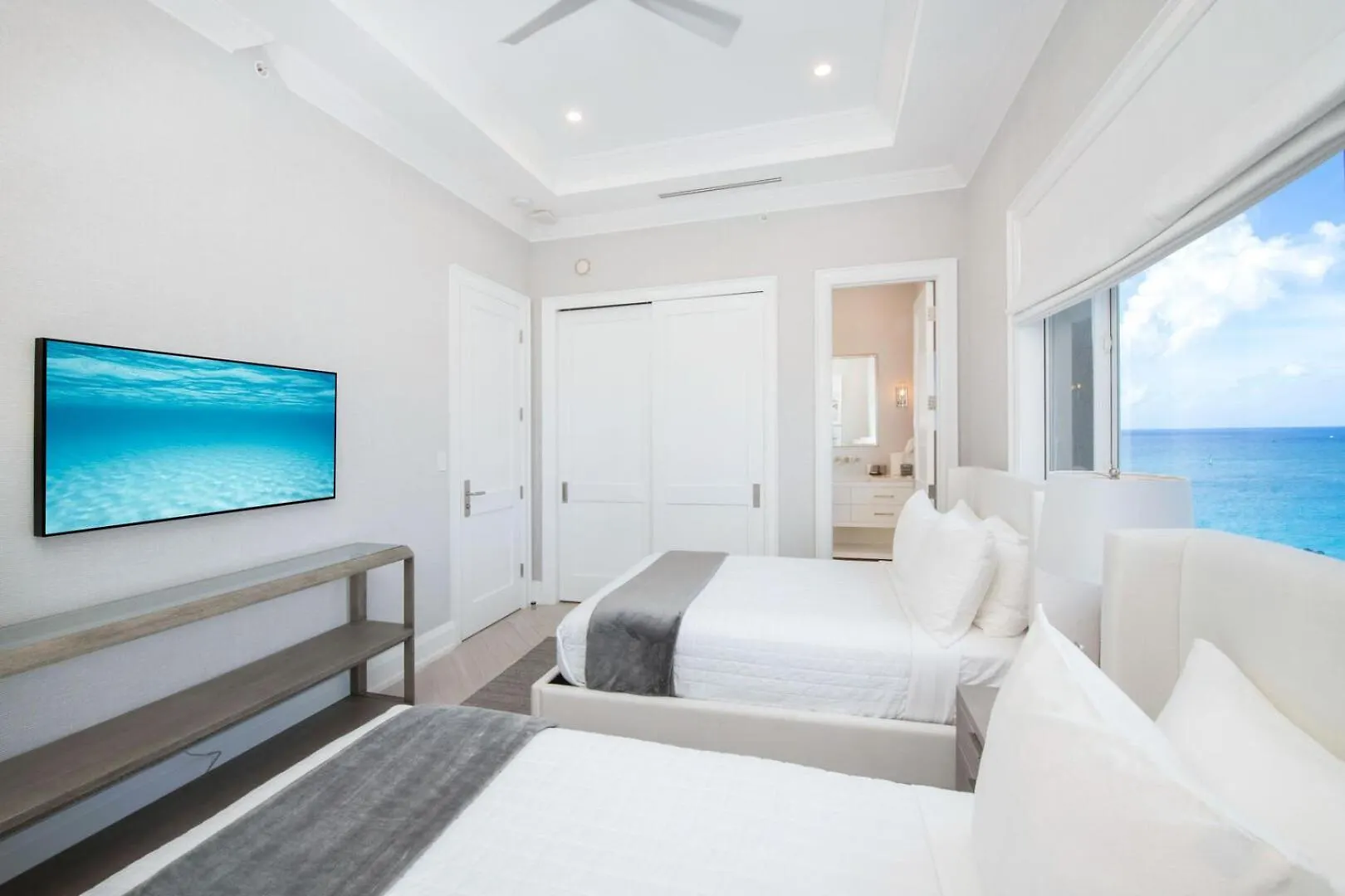 Beachcomber 41 جورج تاون شقة